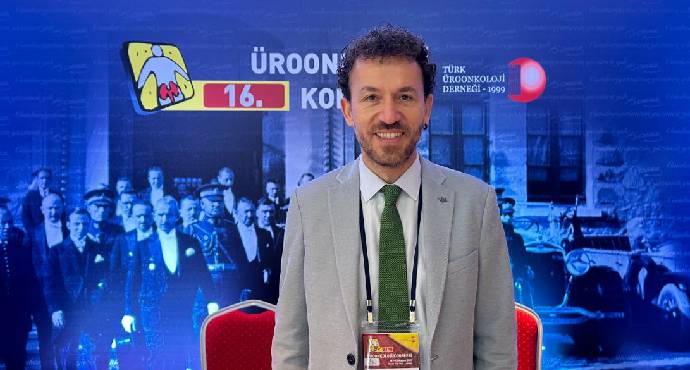 İzmir Üroloji Profesörü Dr. Gökhan Koç